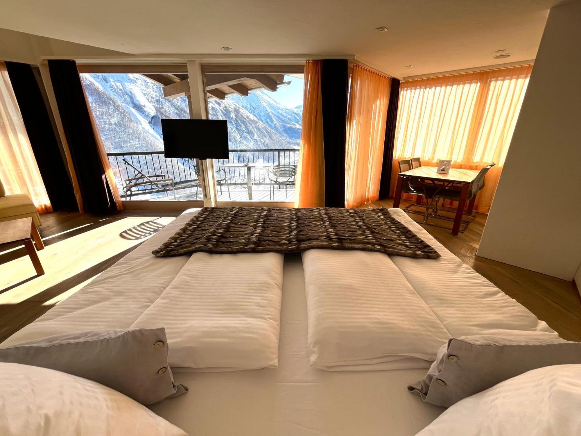 Waldhotel Fletschhorn Panoramic Retreat In Saas Fee Exterior photo